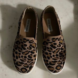 Steve Madden Gills A-Sneaker Leonard Print